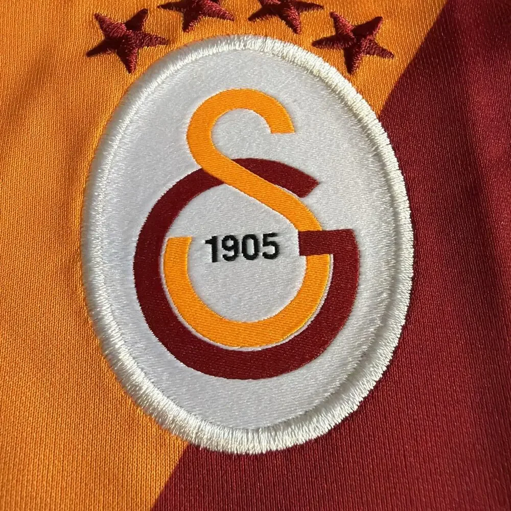 NWT Nike Galatasaray FC Home Soccer Football Jersey, Youth Size M